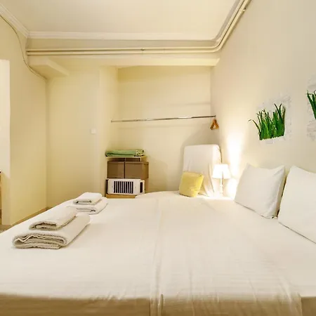 Filopappou Decent Apartment Athen Exterior foto