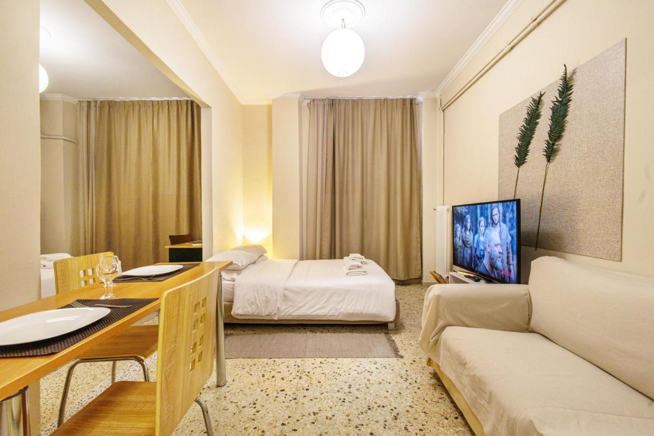 Filopappou Decent Apartment *
